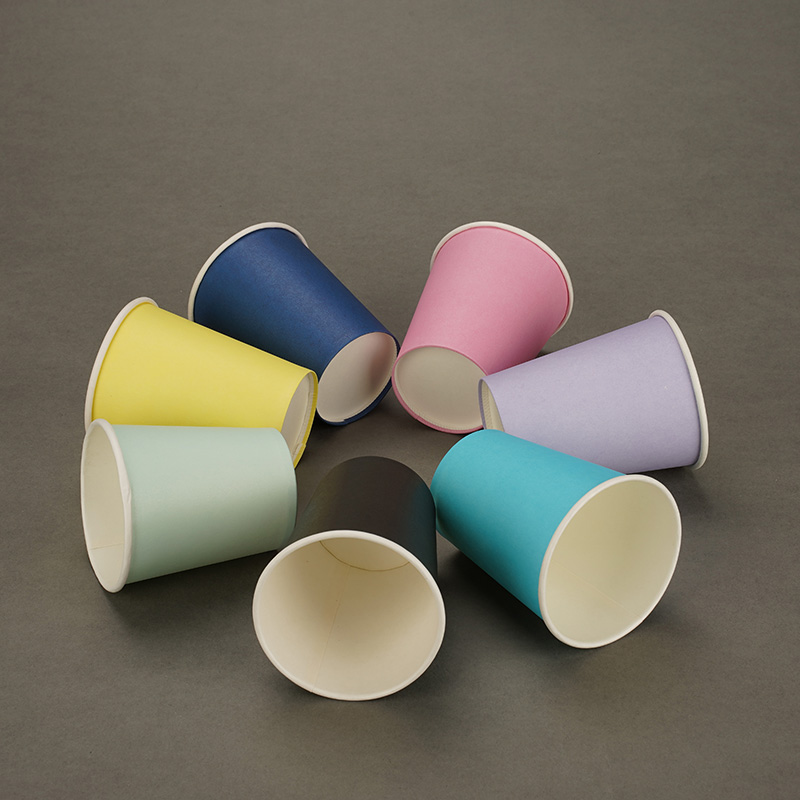 Single wall paper cups